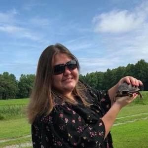 Meet your Posher, Marisa